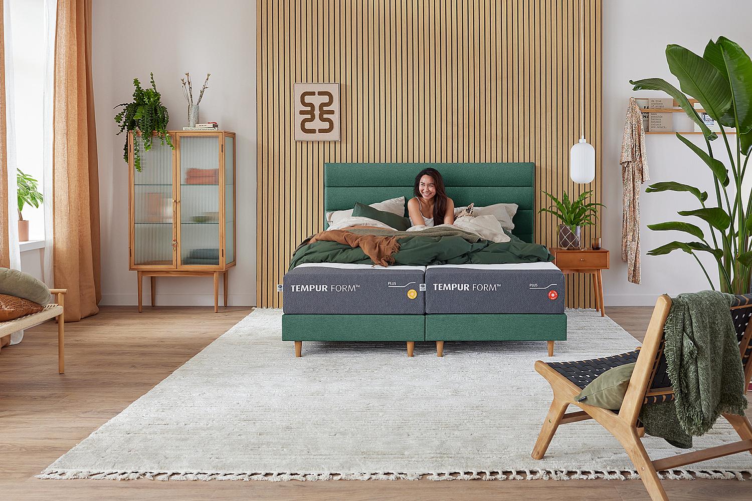 TEMPUR_Form™_boxspring_6_-_Green_Fabric (1)